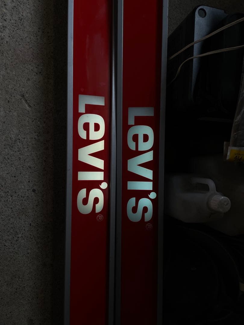 Levi's リーバイス　ライト　電光掲示板　看板　電飾