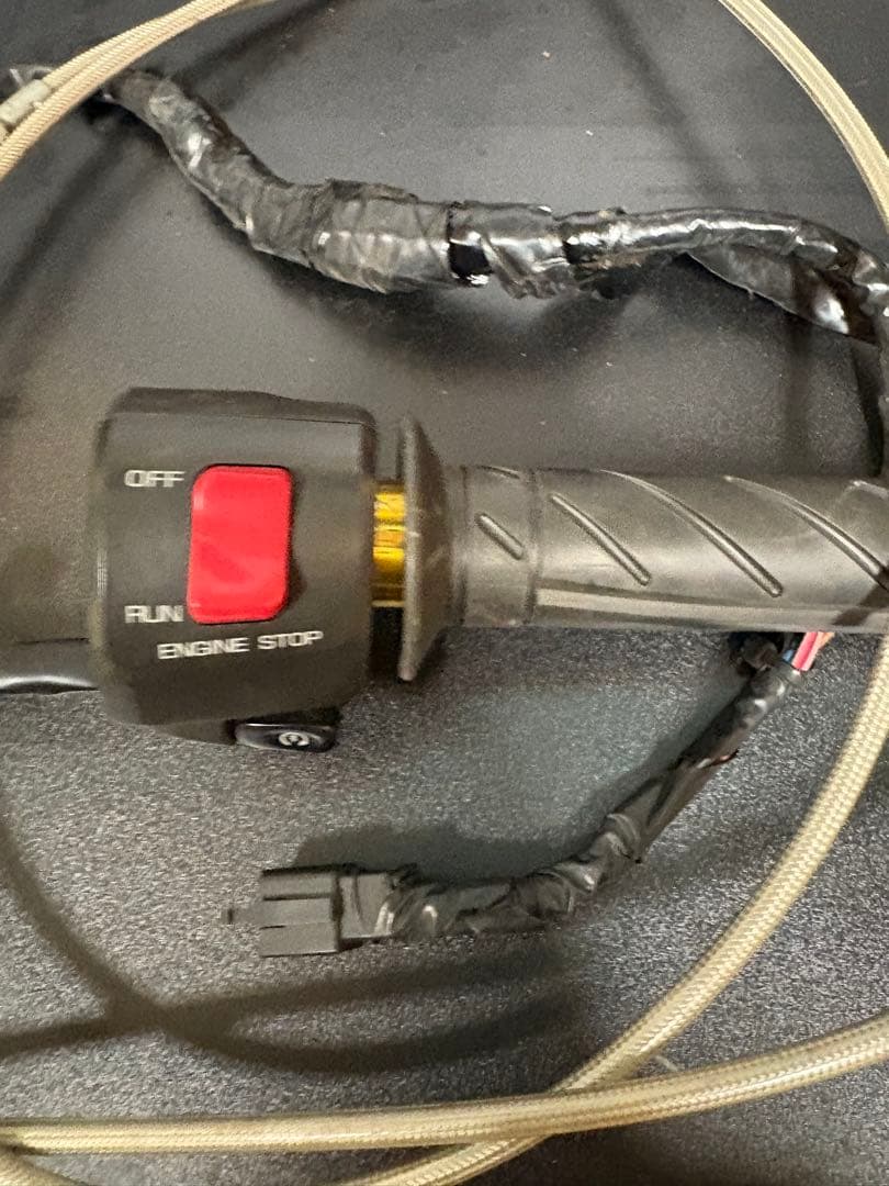 mnゼファー400 スイッチボックス　アクセルワイヤーセット