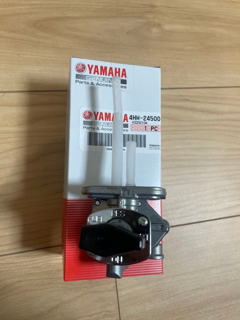 ヤマハ　純正　新品 XJR400 4HM RH02J フューエルコック　燃料