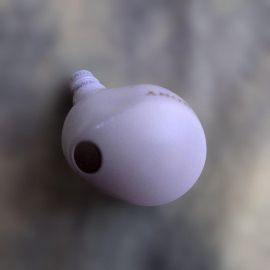 sony wf-1000xm5 ワイヤレスイヤホン　左耳のみと充電ケース