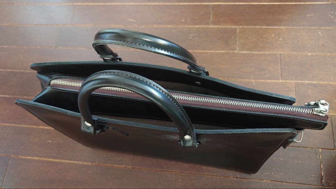 【シナモンではないよミルクだよ？】　制鞄