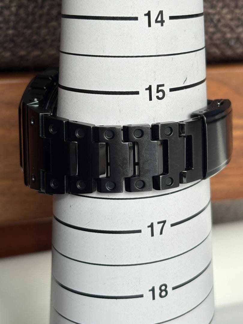 美品　CASIO G-SHOCK GMW-B5000 ブラック 電波ソーラー