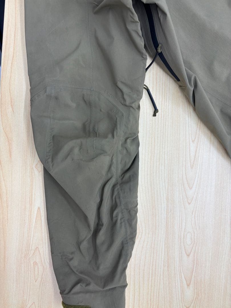 ARC’TERYX LEAF Alpha Jacket ゴアテックス M