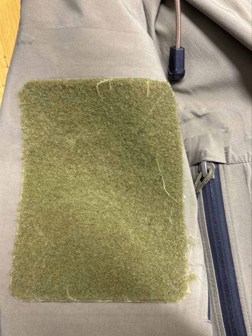 ARC’TERYX LEAF Alpha Jacket ゴアテックス M