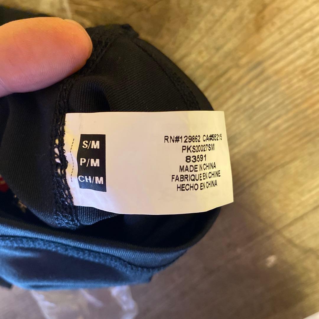 supreme nike アームウォーマー　日焼け防止