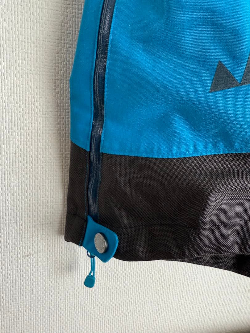 【最終】美品すぐ着用可　イスビョンスキーウェア上下セット125-140着用無香料