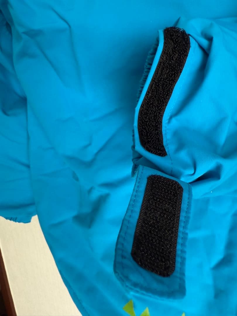 【最終】美品すぐ着用可　イスビョンスキーウェア上下セット125-140着用無香料