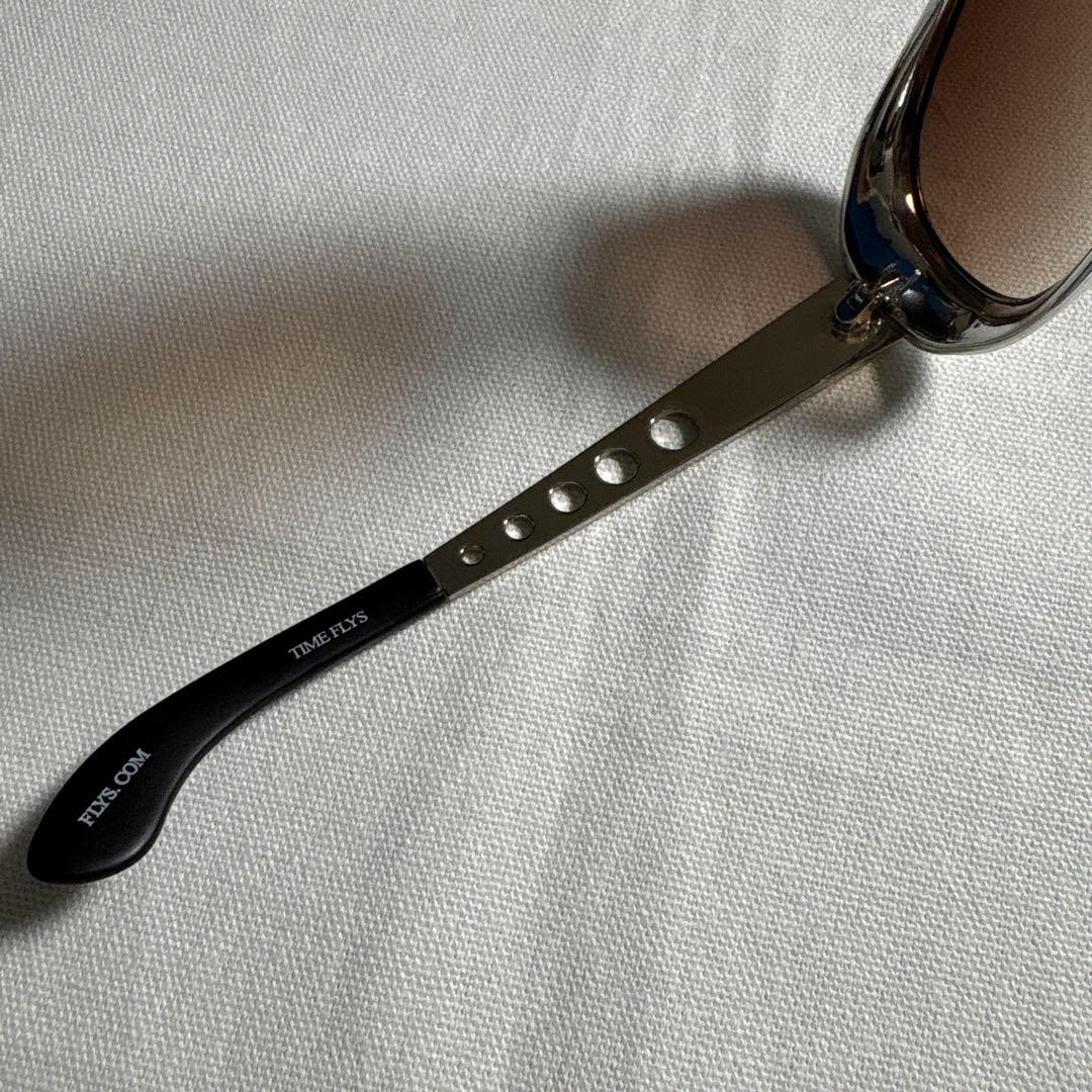 希少品 BLACKFLYS ブラックフライズ KING FLY サングラス