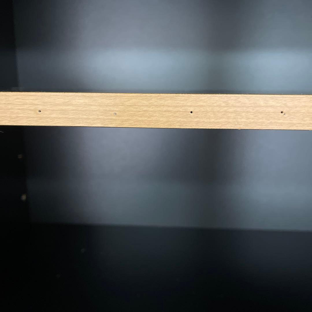 送料込み★飾り棚　ブラック×シルバー ガラス扉　日本製 本棚としてもOKです