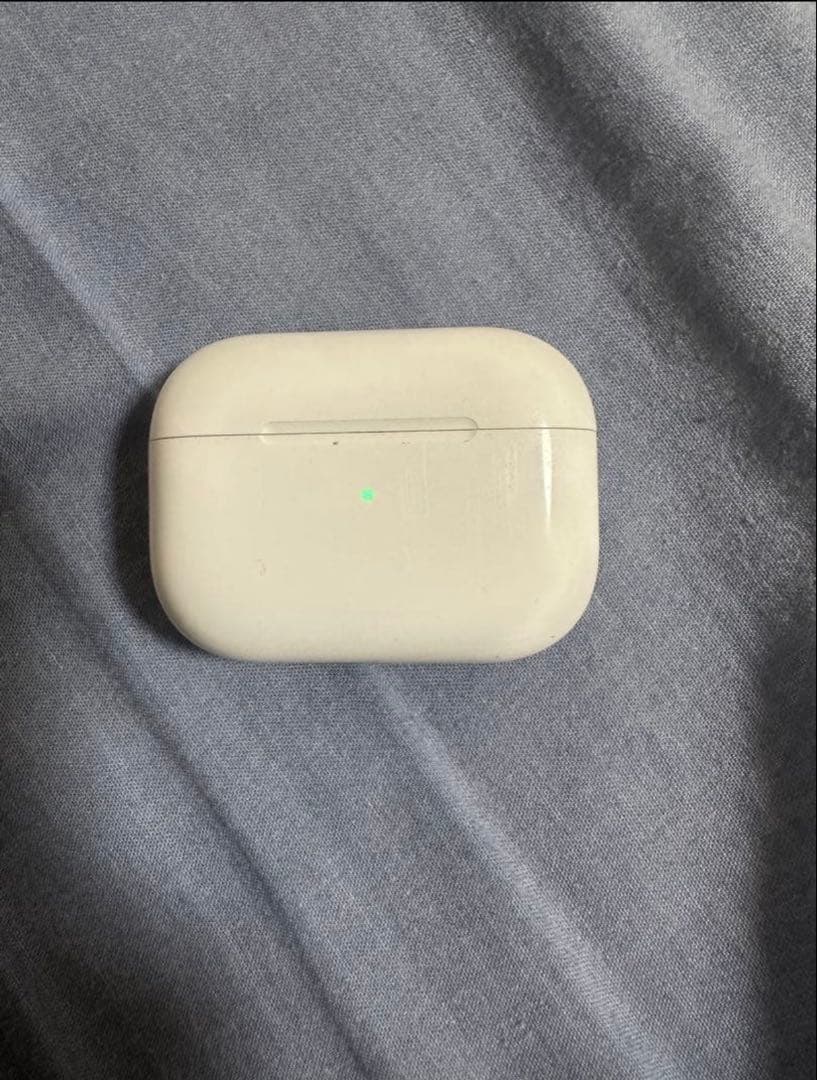 Apple AirPods Pro2 本体 充電ケース付き