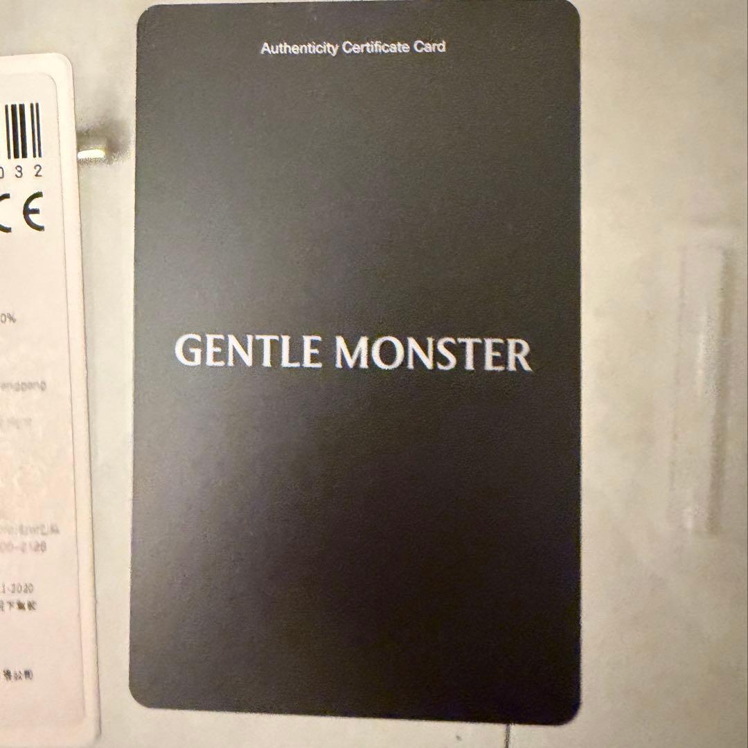 gentle monster jennie コラボ　サングラス