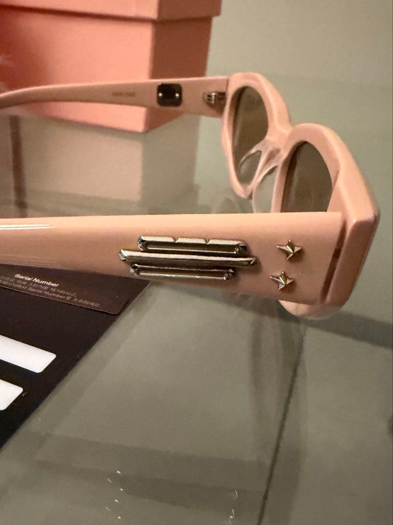 gentle monster jennie コラボ　サングラス