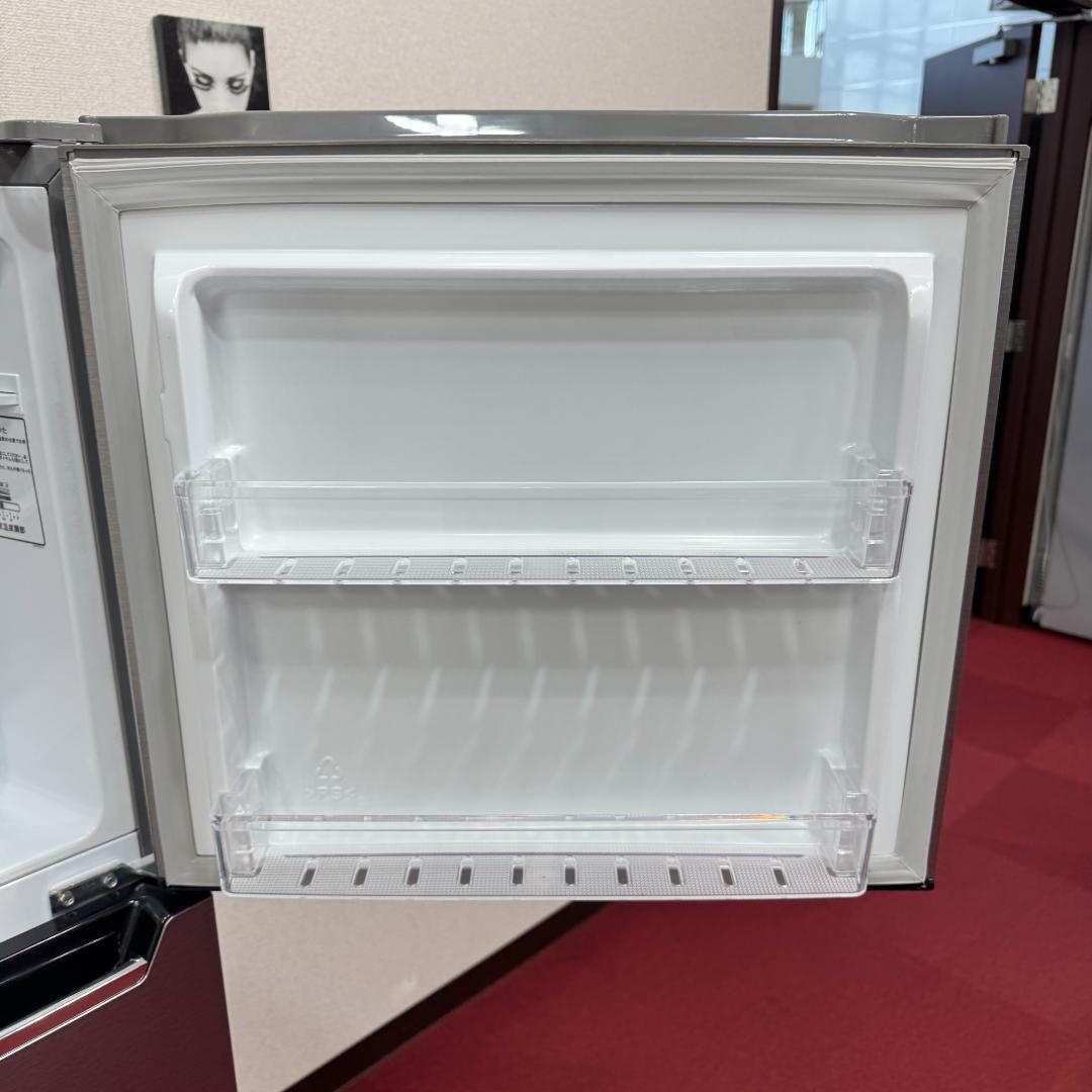 東京23区送料無料　美品ハイセンス2ドア冷蔵庫227L　洗浄/除菌済み