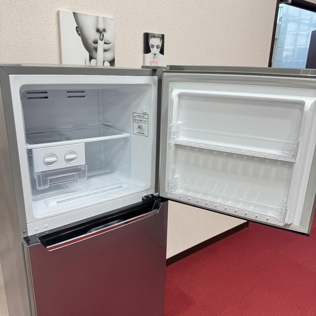 東京23区送料無料　美品ハイセンス2ドア冷蔵庫227L　洗浄/除菌済み