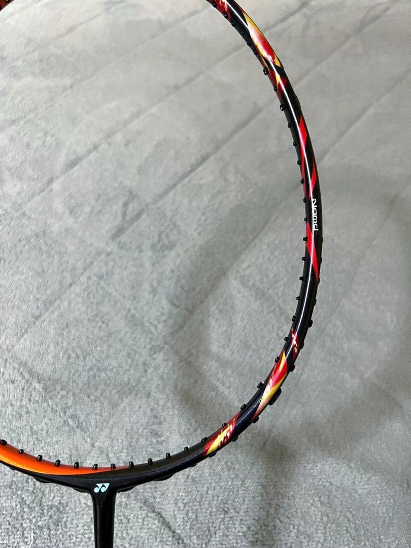 バドミントンラケットアストロクス99 / ASTROX99 4U