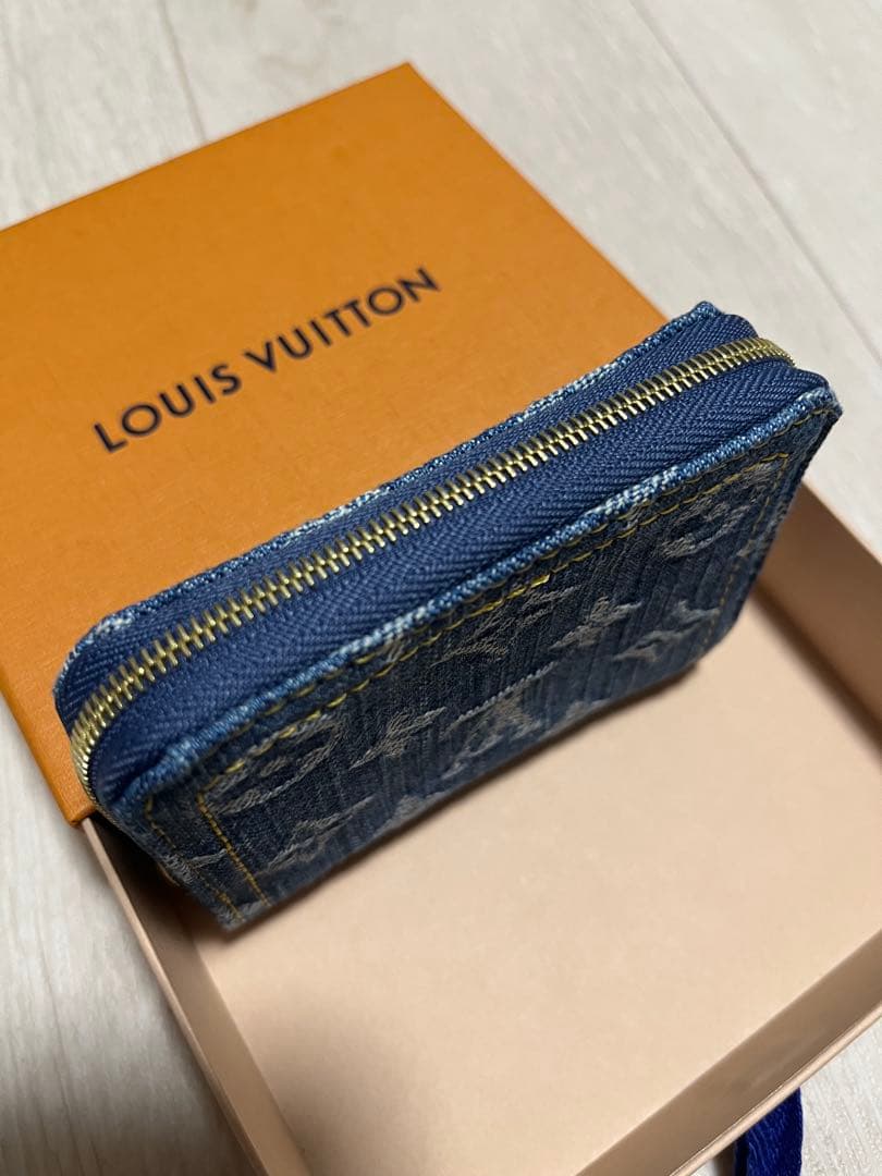【新品未使用】ルイヴィトン　デニム　ケース　ジッピーパース