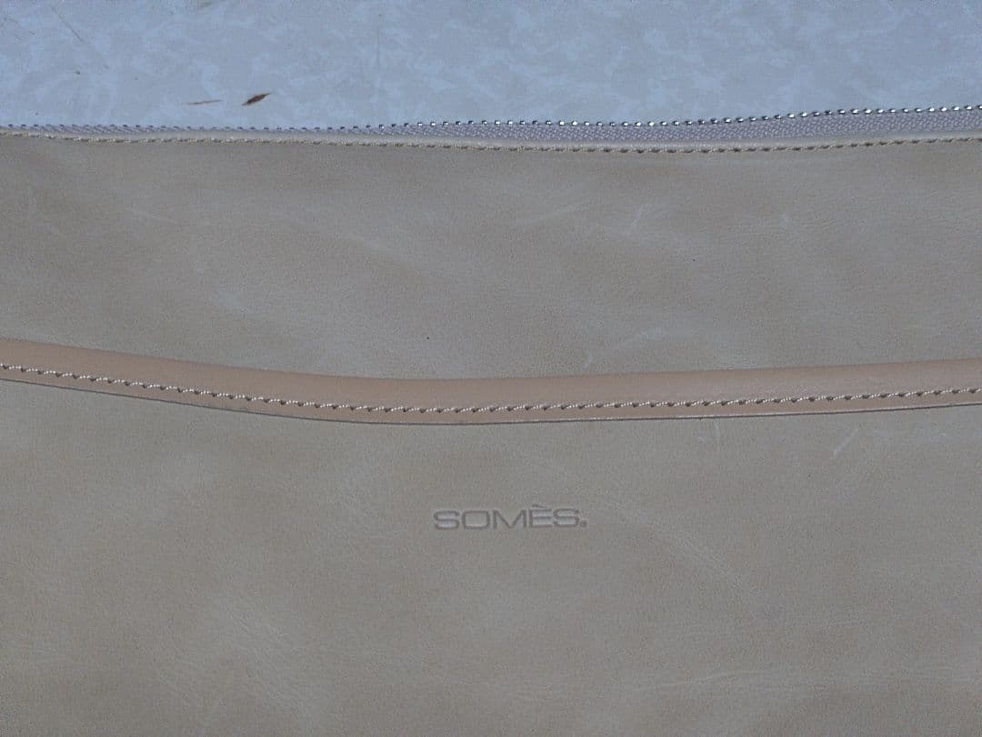 ソメスサドル　リード　ショルダーバッグ L アイボリー