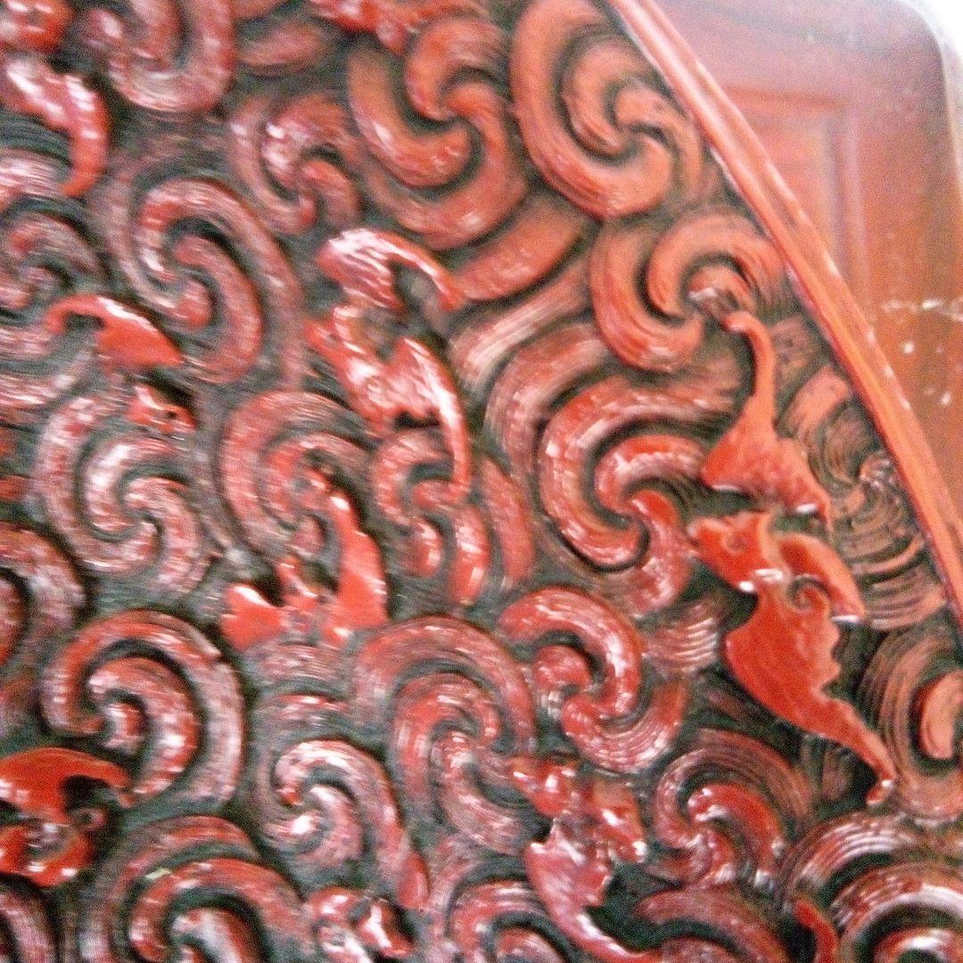 中国古玩　大清乾隆年製　堆朱　菓子鉢　唐草蝙蝠模様