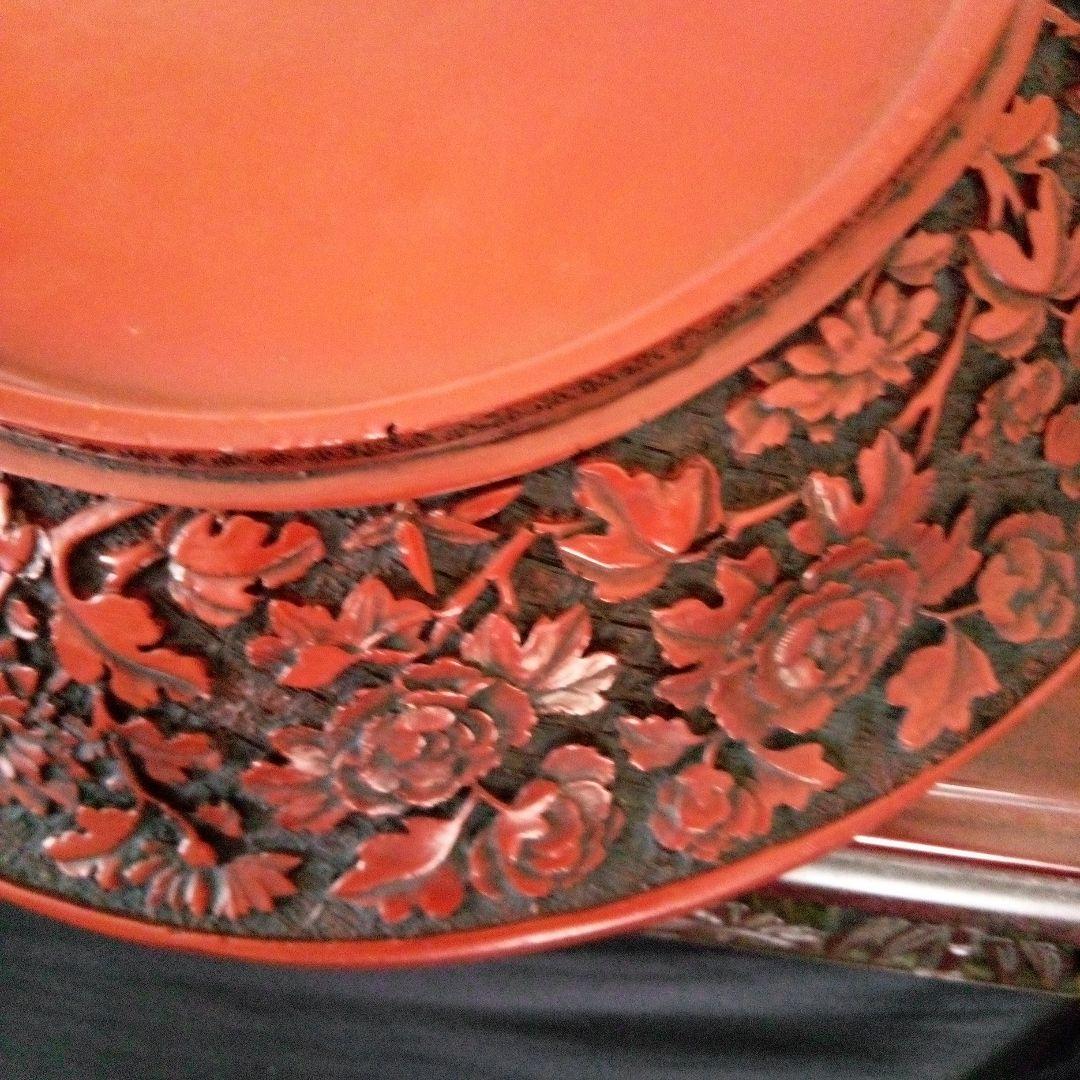 中国古玩　大清乾隆年製　堆朱　菓子鉢　唐草蝙蝠模様