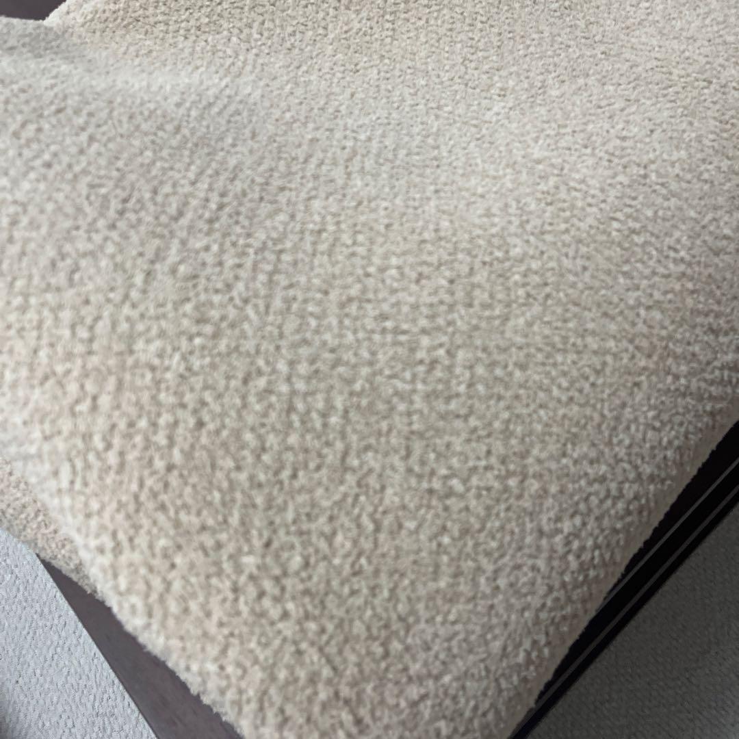 ラグ　ベージュ