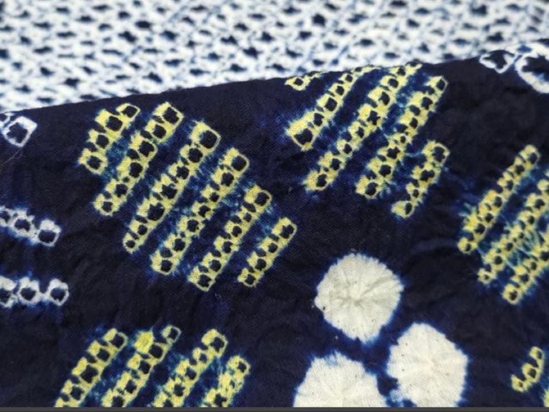 粋な大人の浴衣 ◆ 有松絞り 枝花文 シンプルで粋な柄