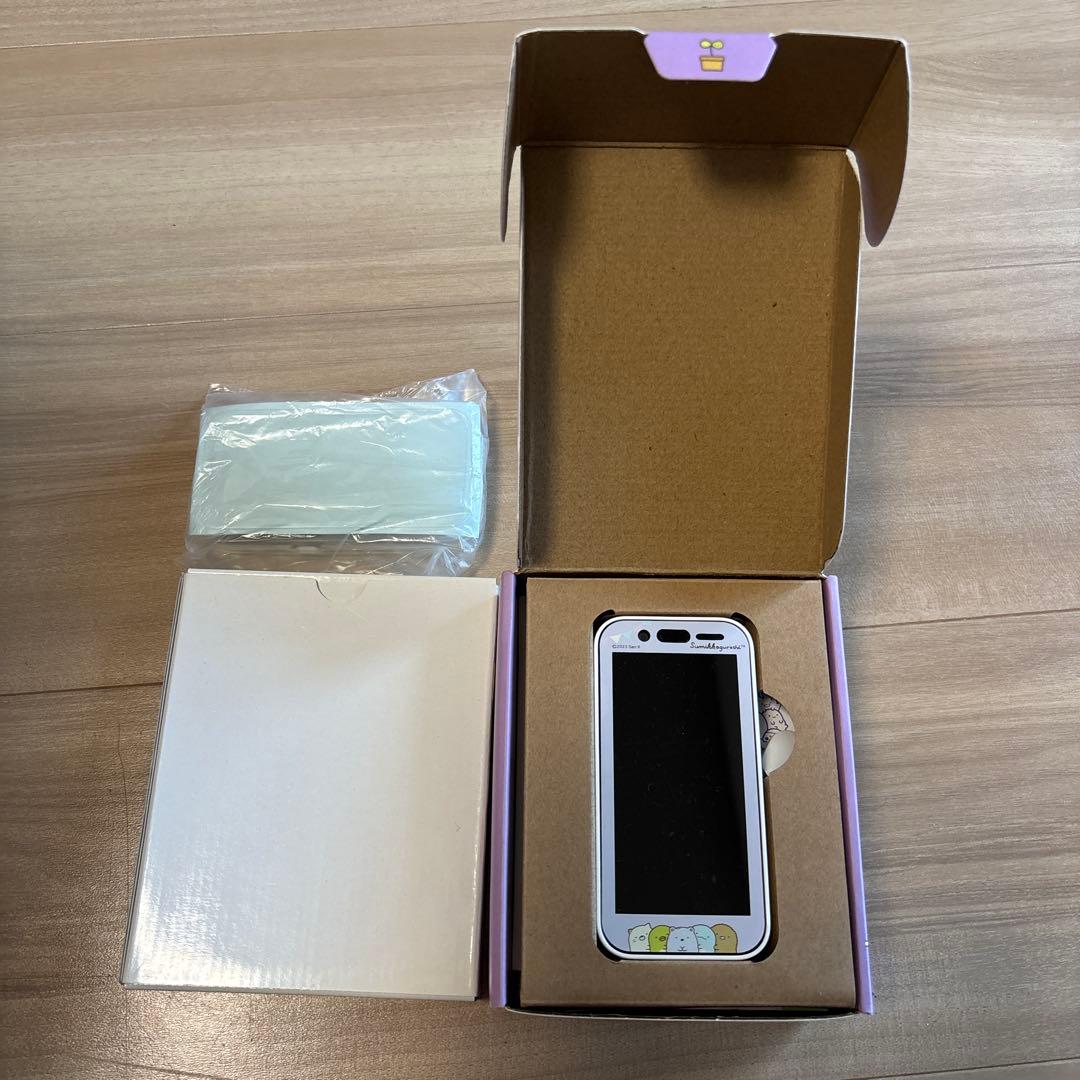 【美品】 (別途購入のケース付)すみっこ　キッズフォン3 画面キズなし