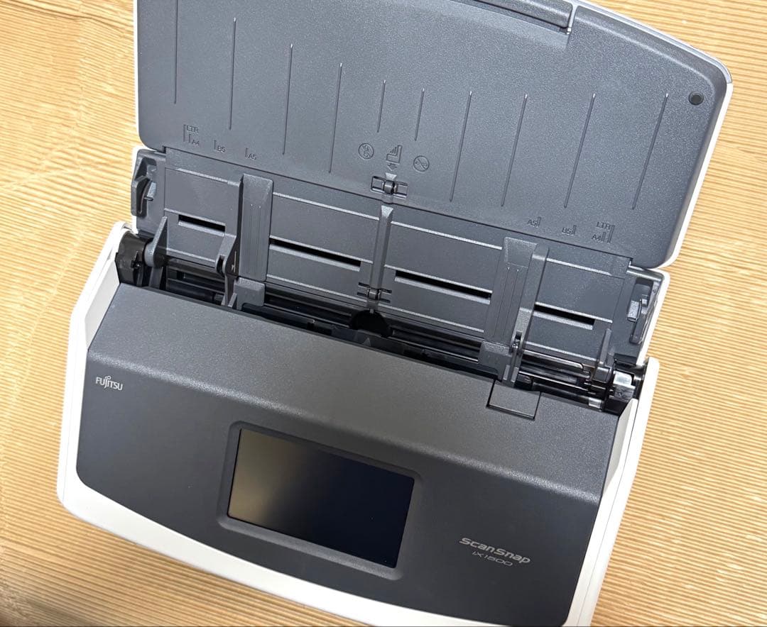 PFU ScanSnap iX1500 ホワイト　状態確認のみ