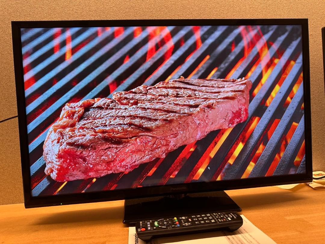 Panasonic　パナソニック 32型 テレビ TH-32G300 超極美品！