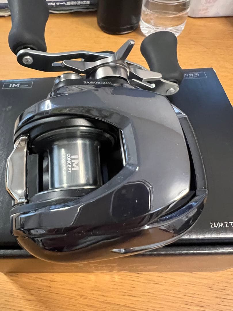 リール 24IMZ TW 200XHL-C