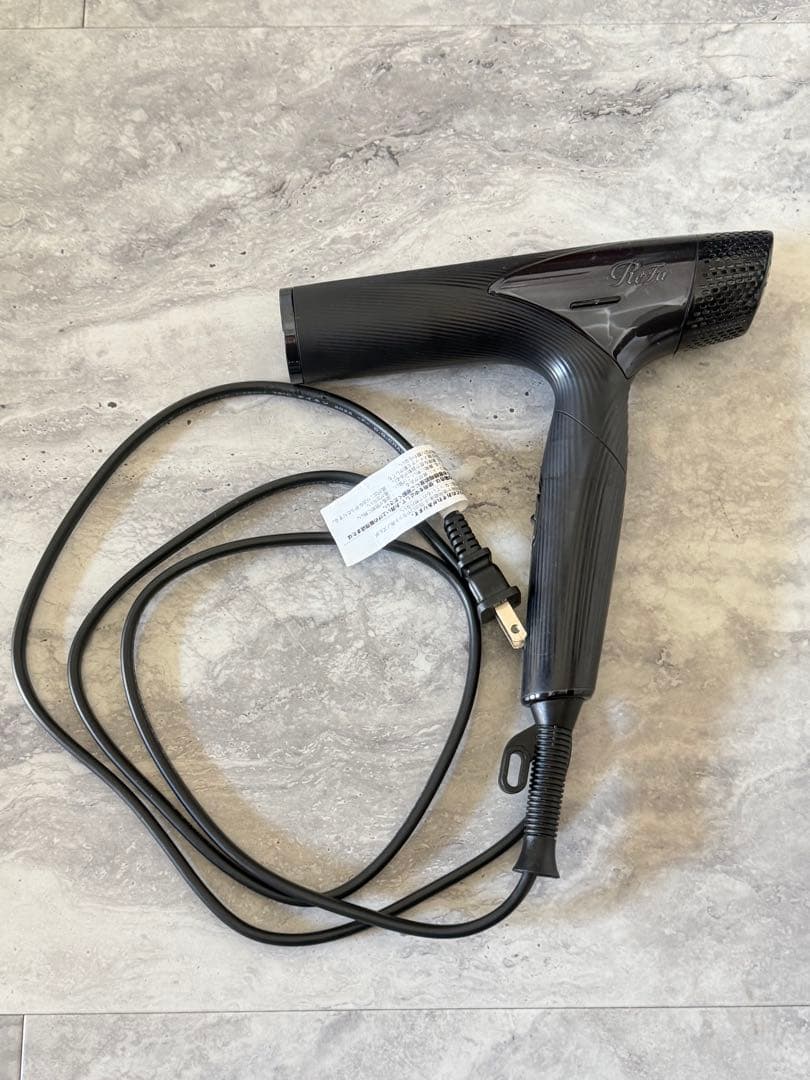 【ちゃんと動きます】リファ　ヘアドライヤー　※半ジャンク品
