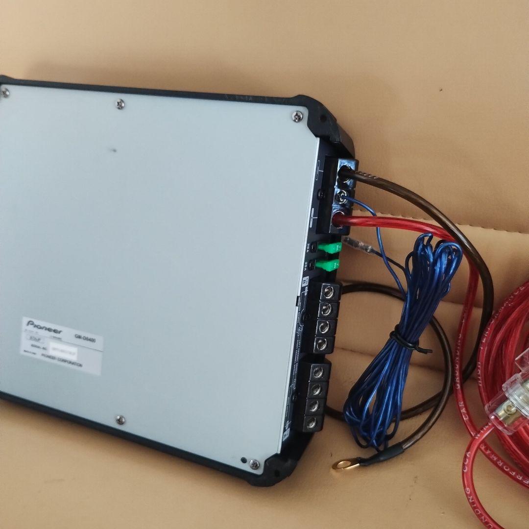 carrozzeria GM-D8400　4チャンネル パワーアンプ