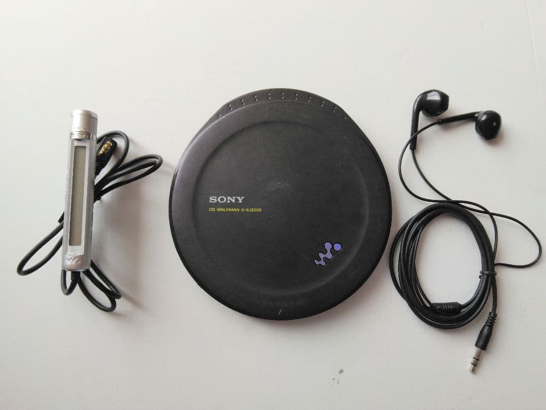 ◇◇SONY ソニー CDウォークマン D-EJ2000 動作品◇◇
