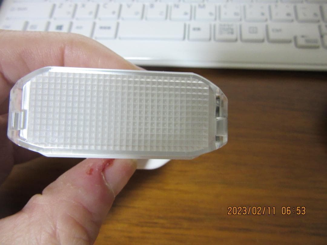 ニコン 　SPEEDLIGHT　SB-N7　ホワイト