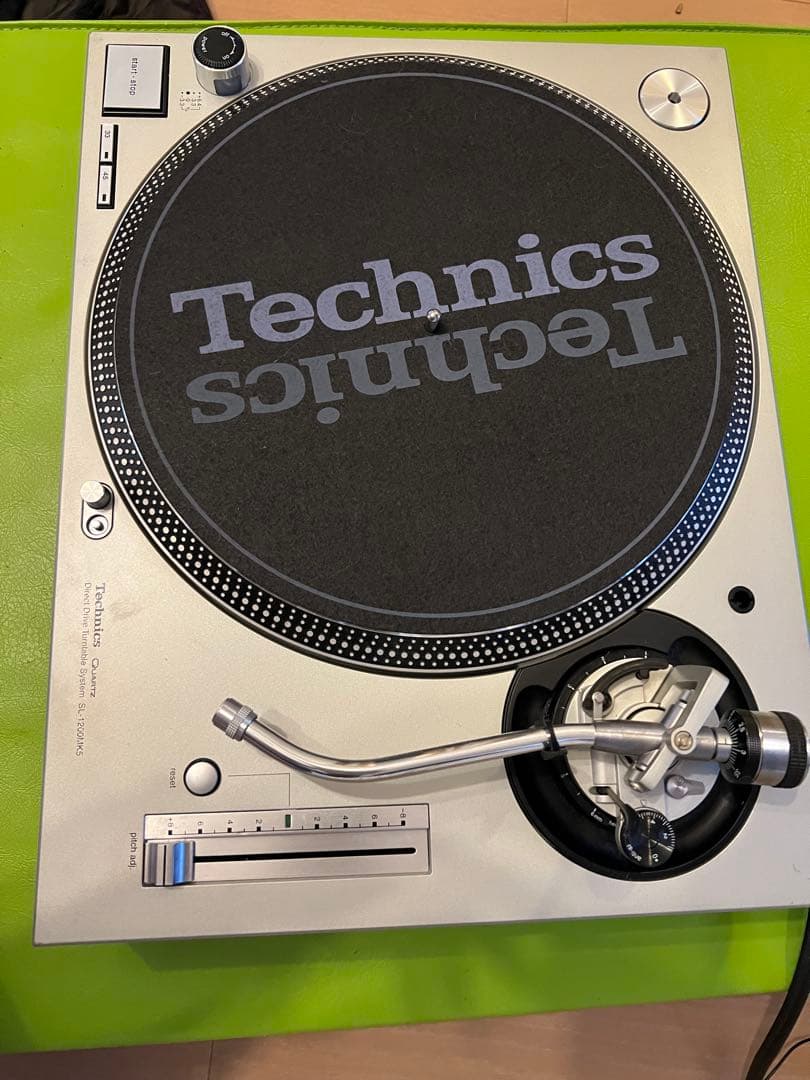 ア*ウ様 Technics SL-1200 MK5 ターンテーブル