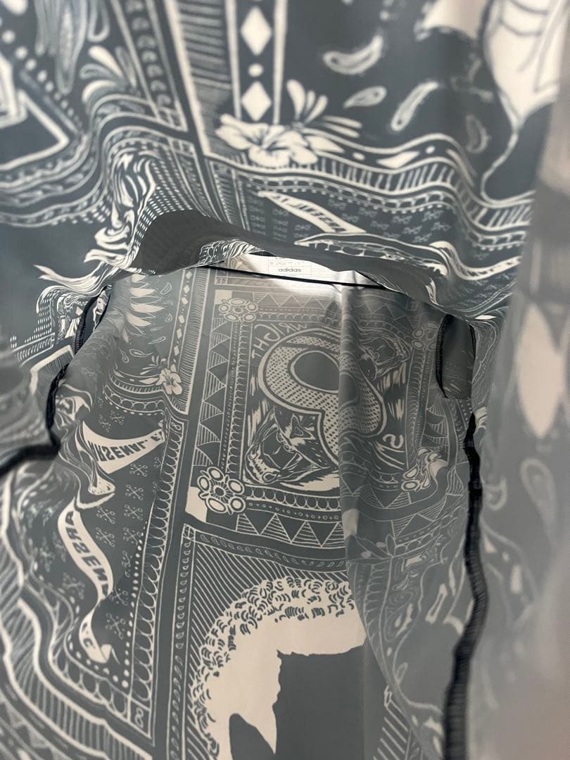 新品・未使用　アーセナル adidas イアン・ライトプレマッチLサイズ