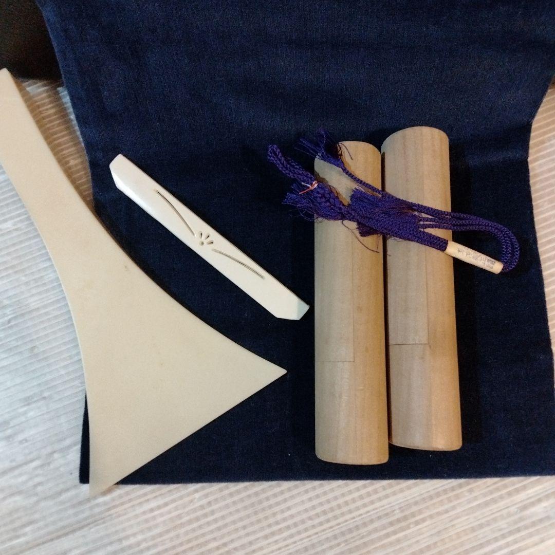 美品　三味線　　2.6cm ハードケース付き