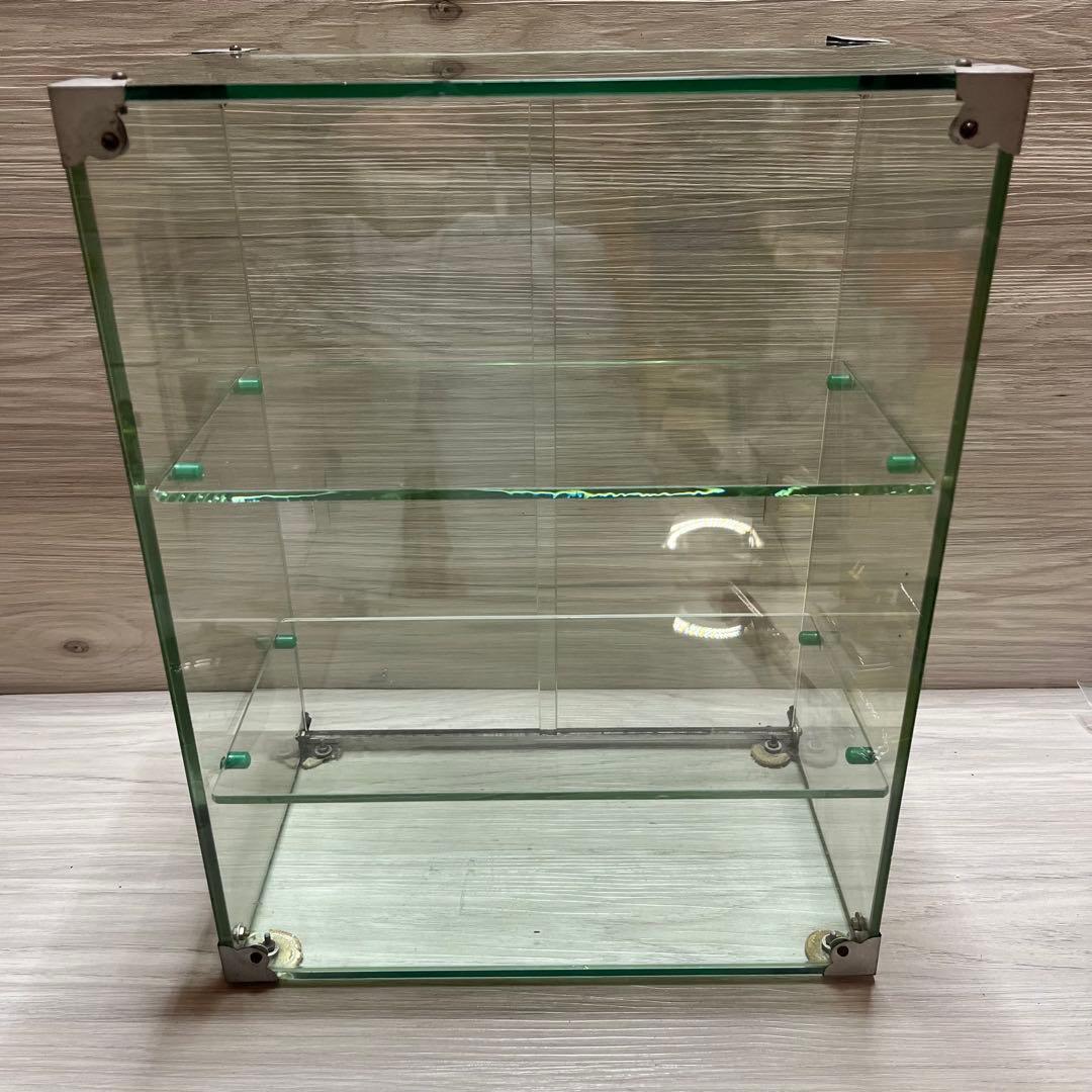 アンティーク　ガラスショーケース　グリーンガラス　３段ケース