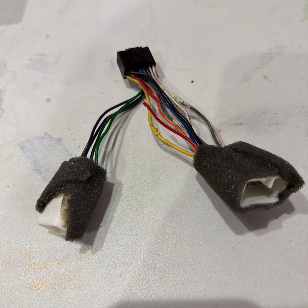 ダイハツ　DUK-W69D　ディスプレイオーディオ　DVD　Bluetooth