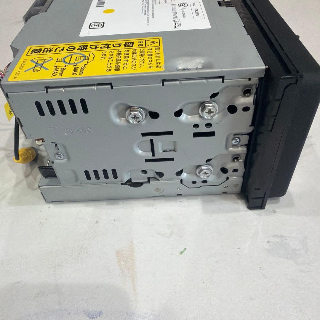 ダイハツ　DUK-W69D　ディスプレイオーディオ　DVD　Bluetooth