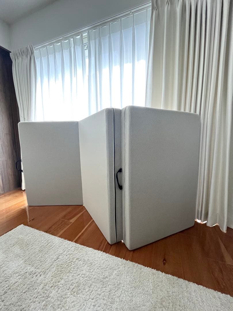 イタリア高品質　マニフレックス　三つ折り　高反発マット レスシングル