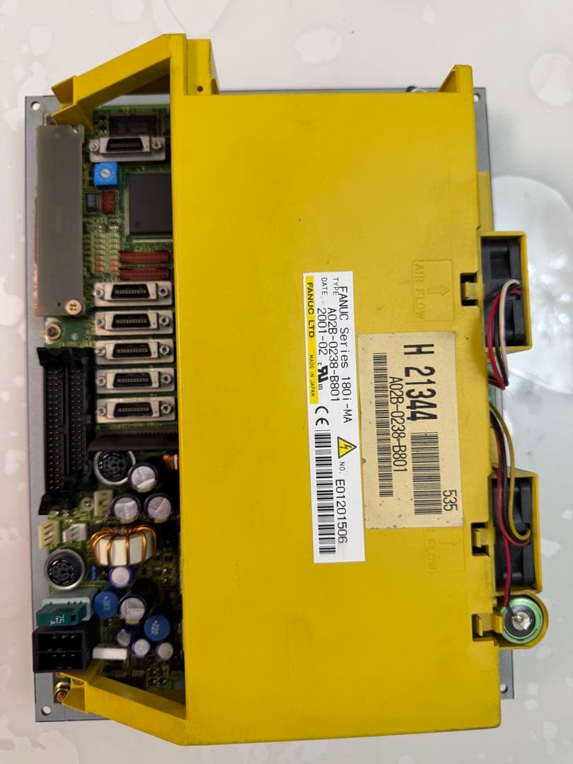 FANUC 180i-MA モニター本体 A02B-0238-B801