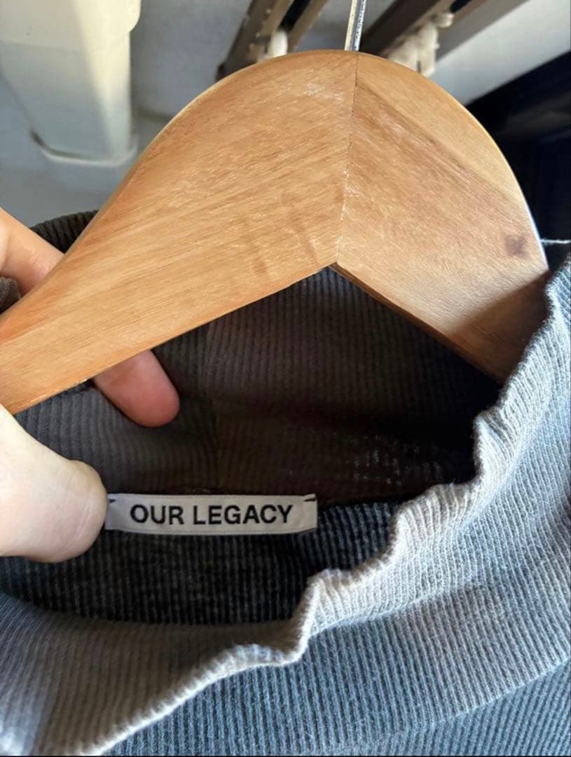 アワーレガシー　OUR LEGACY タートルネック セーター オリーブグリーン