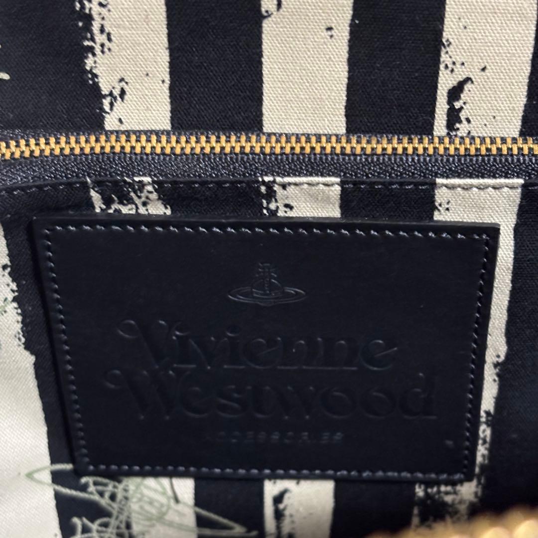 H21 Vivienne Westwood ビジネスバッグ　ブラック　チャーム付