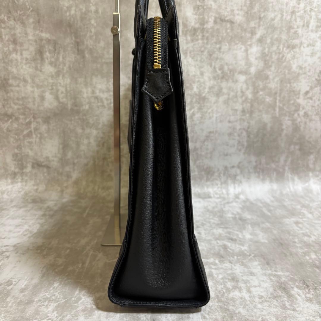 H21 Vivienne Westwood ビジネスバッグ　ブラック　チャーム付