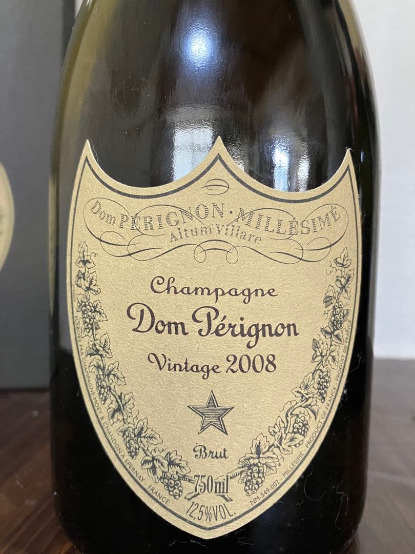 ドンペリニヨン 2008 ヴィンテージ　750ml 化粧箱入り
