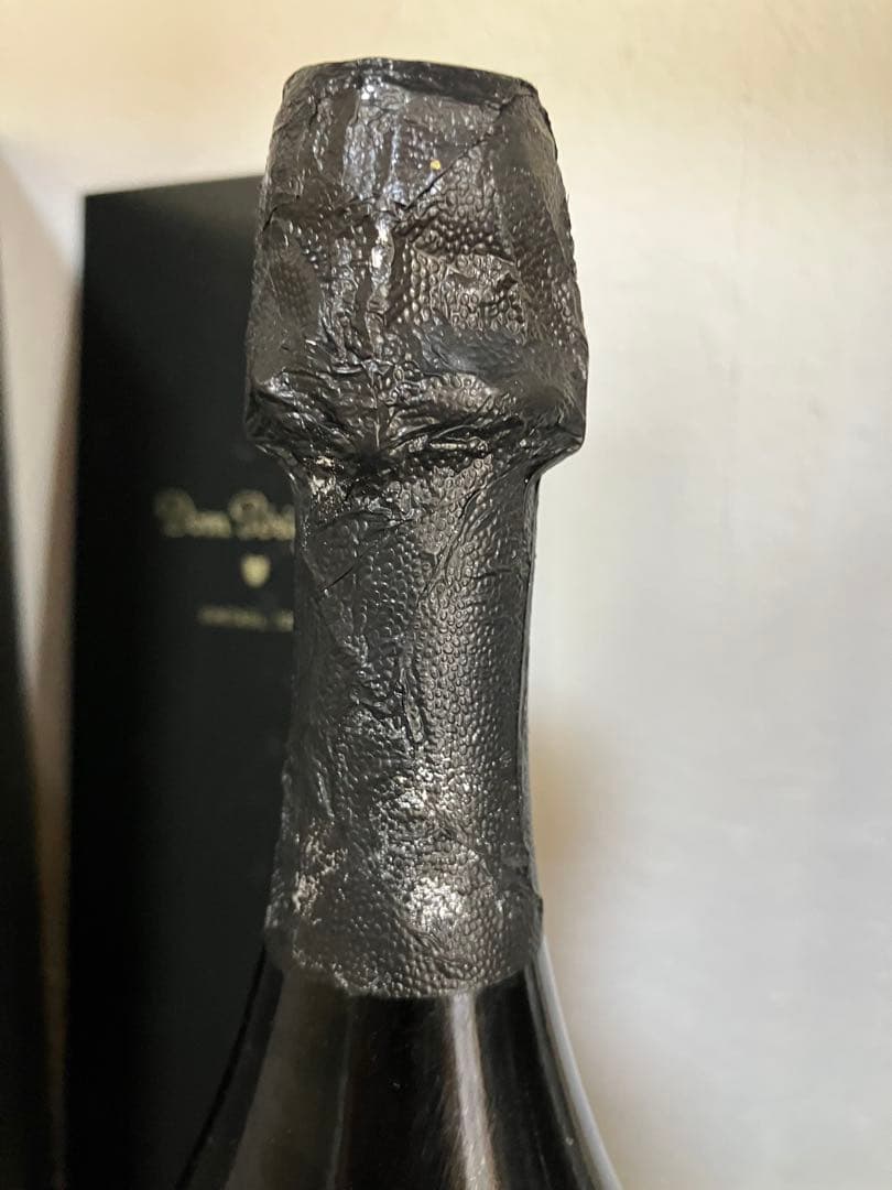 ドンペリニヨン 2008 ヴィンテージ　750ml 化粧箱入り