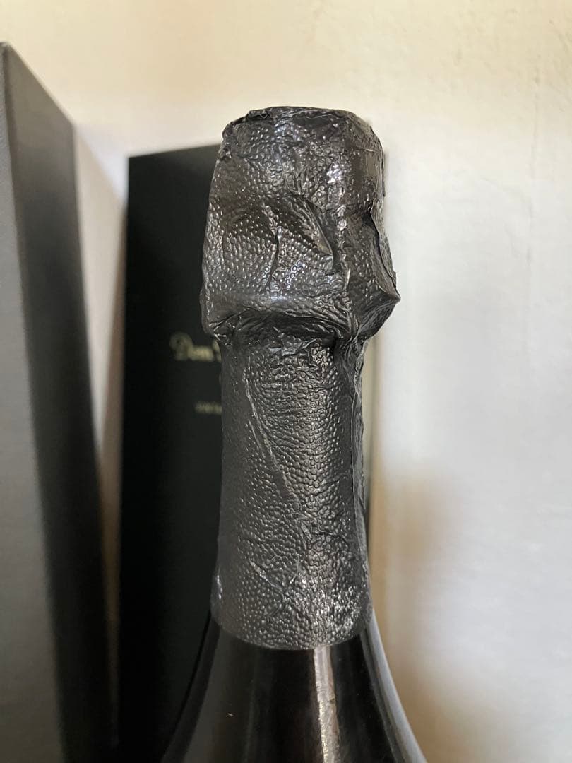 ドンペリニヨン 2008 ヴィンテージ　750ml 化粧箱入り