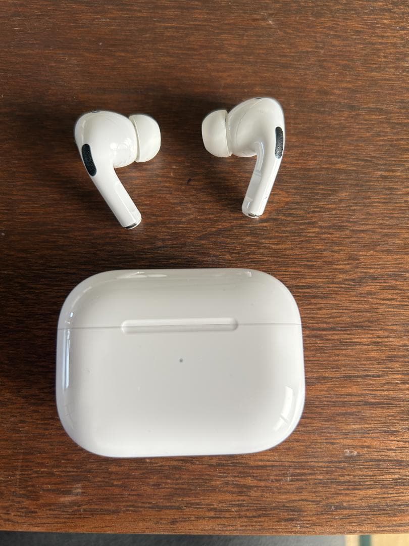 正規品　Apple AirPods Pro 第二世代　USB-C 超美品