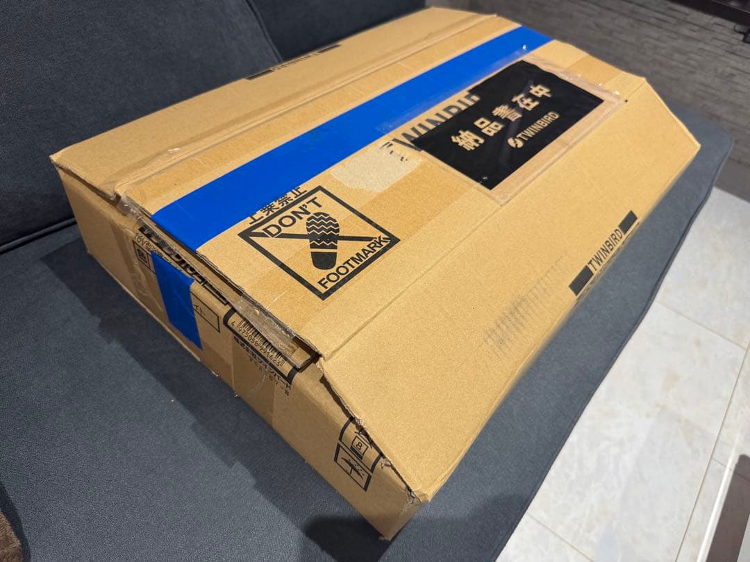 ツインバード　VB-BB162 16V型浴室テレビ