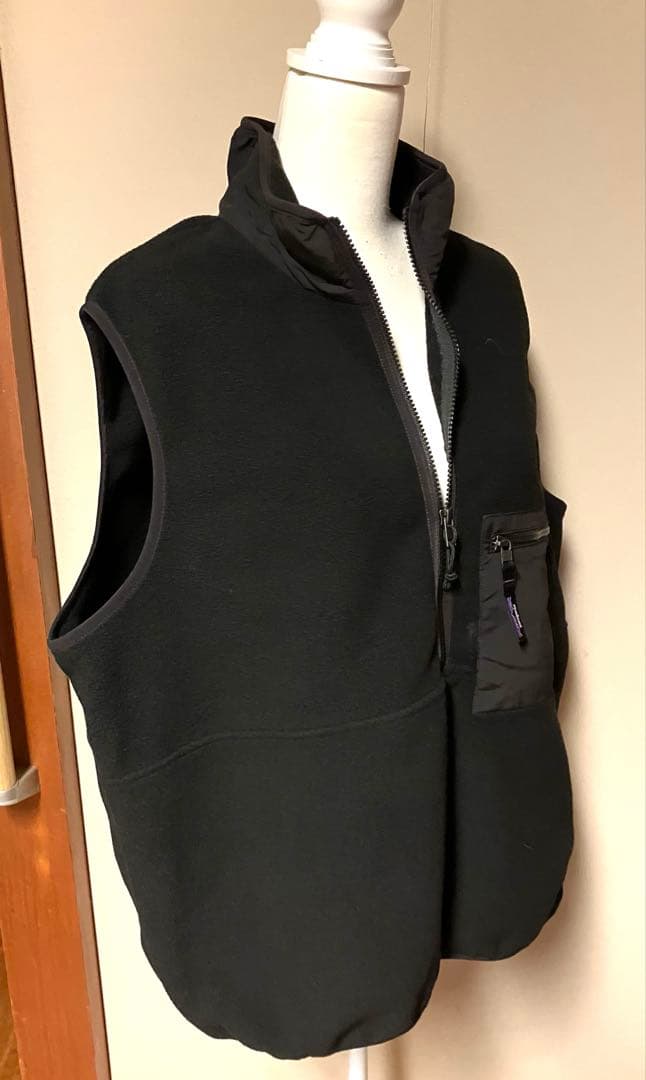 【超人気‼️】パタゴニア patagonia プルオーバーフリースベスト 黒 XL